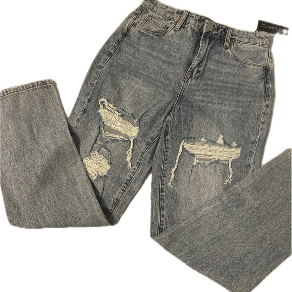 Blank NYC Relaxed Blue Jeans with Vintage Wash